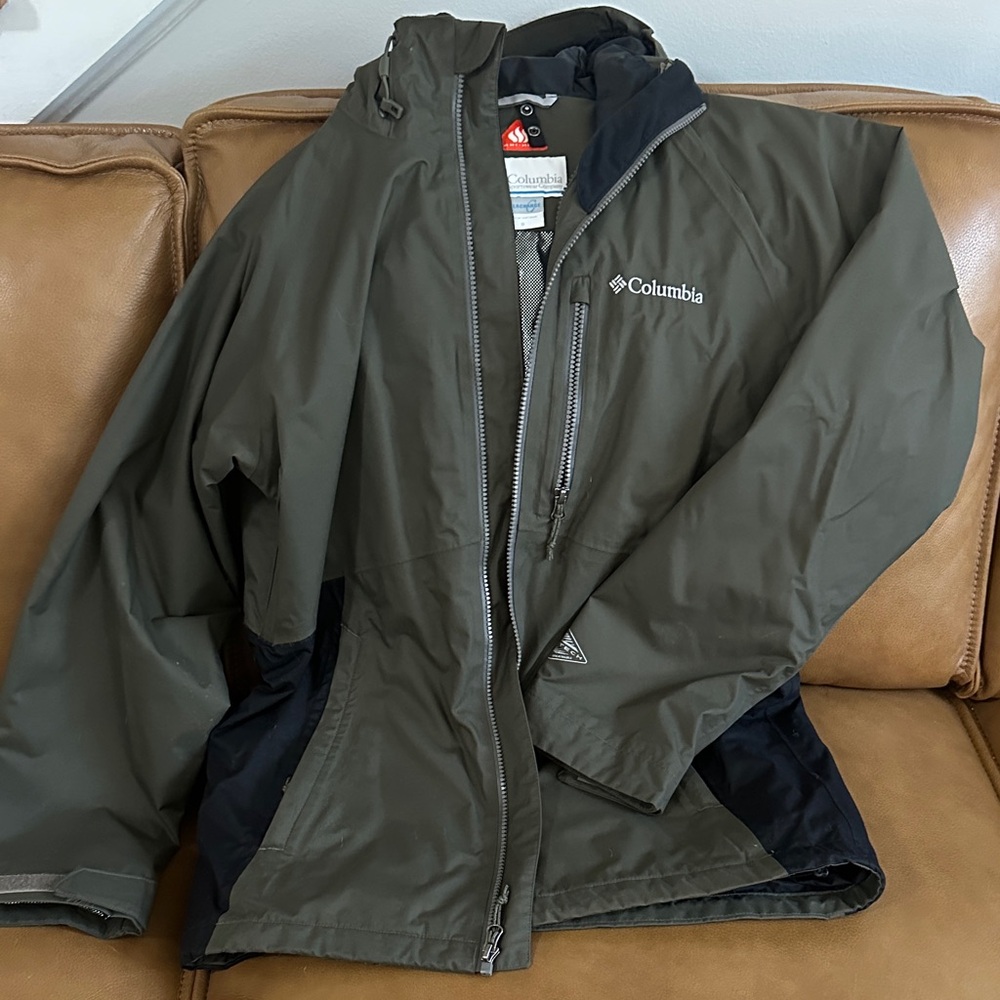 Columbia Men's Green and Black Performance Jacket